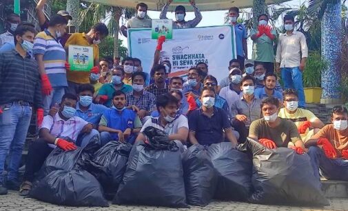 Jio employees across Odisha participate in Swachhata Hi Seva 2024 Cleanliness Drive marking 10th Anniversary of Swachh Bharat Mission