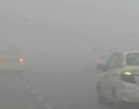 କୁହୁଡି ଯୋଗୁଁ ଜନଜୀବନ ଅସ୍ତବ୍ୟସ୍ତ : ଦୃଶ୍ୟମାନ ଦୂରତା କମ ଥିବାରୁ ବଢ଼ିଲା ଦୁର୍ଘଟଣାର ଭୟ