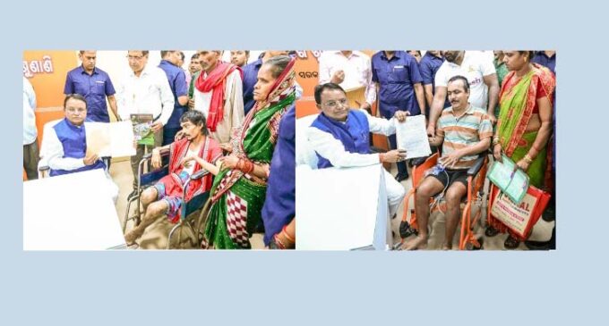 Odisha CM Mohan Majhi provides on-spot assistance to distressed citizens