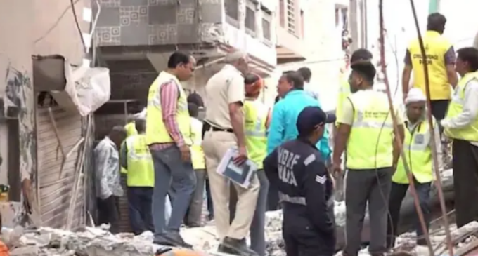 4 dead, several trapped as Delhi building collapses, 14 rescued