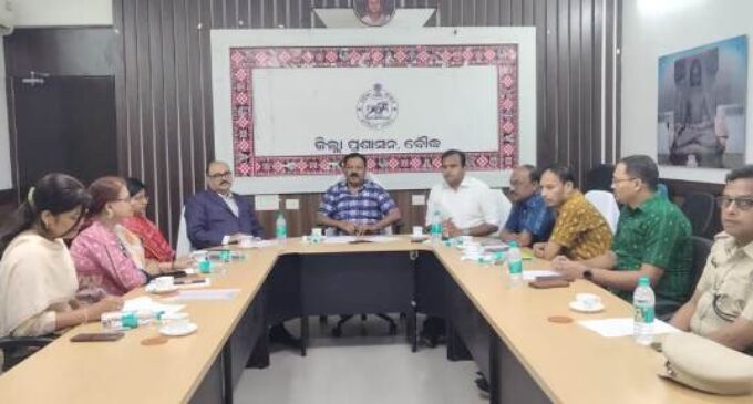 ବୌଦ୍ଧ ଜିଲ୍ଲାପାଳ ଶ୍ରୀଯୁକ୍ତ ସୁବ୍ରତ କୁମାର ପଣ୍ଡାଙ୍କ ଅଧ୍ୟକ୍ଷତାରେ ପ୍ରଥମ ଜିଲ୍ଲା ସ୍ତରୀୟ ଷ୍ଟିରିଙ୍ଗ କମିଟି ବୈଠକ ଅନୁଷ୍ଠିତ