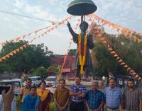 ନୂଆସାହି ଛକ ନିକଟରେ ଉତ୍କଳ ଗୌରବ ମଧୁସୂଦନ ଦାସଙ୍କ ଜୟନ୍ତୀରେ ଶ୍ରଦ୍ଧାଞ୍ଜଳି ଜଣାଇଲା ଜ଼ିଲ୍ଲା ପ୍ରଶାସନ