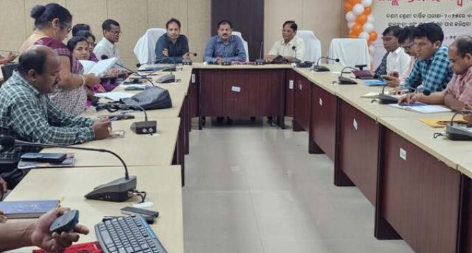 ଜିଲ୍ଲାପାଳଙ୍କ ଅଧ୍ୟକ୍ଷତାରେ ସ୍ବାସ୍ଥ୍ୟ ସଚେତନତା ସମ୍ପର୍କିତ ବୈଠକ ଅନୁଷ୍ଠିତ