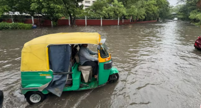 Flight operations hit, roads flooded after heavy rains, thunderstorm in Delhi