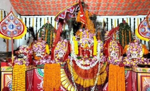 ଦଶମ ଦିନରେ ମା’ ପାଟ୍ଟଖଣ୍ଡା ଠାକୁରାଣୀ ଯାତ୍ରା: ପଦ୍ମ ଫୁଲରେ ସଜ୍ଜିତ ମା’ ମାନଙ୍କୁ ଦର୍ଶନ କଲେ ଶ୍ରଦ୍ଧାଳୁ