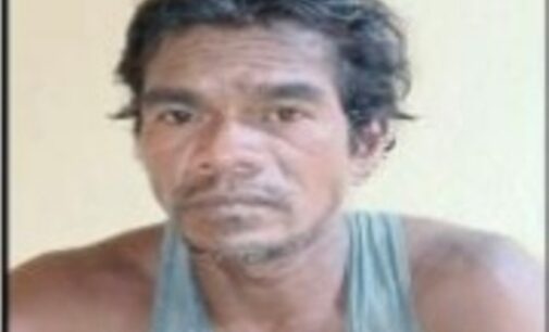 ଲାଲ୍ ବ୍ୟାନର୍ ଓ ହାତଲେଖା ପୋଷ୍ଟର୍ ଲଗାଇ ସ୍ଥିତି ଜାହିର କଲେ ମାଓବାଦୀ: ସକ୍ରିୟ ମାଓବାଦୀ ଗେଟେଡ଼ାକୁ ଉଠାଇନେଲା ପୁଲିସ