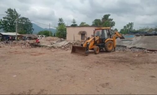 ନୁଆଁ ବସଷ୍ଟାଣ୍ଡ ନିର୍ମାଣ ଓ ବଜାର ରାସ୍ତା ସମ୍ପ୍ରସାରଣ ପାଇଁ ଉଛେଦ ପ୍ରକ୍ରିୟା ଆରମ୍ଭ