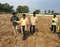 ଅକ୍ଷି ମୁଠି ଅନୁକୂଳ ସହ ବଲାଙ୍ଗିର ଜିଲ୍ଲା ସ୍ତରୀୟ ଅକ୍ଷୟ ତୃତୀୟା ଏବଂ କୃଷକ ଦିବସ ପାଳିତ :  ୨.୩୨ ଚାଷୀ ଙ୍କୁ ମିଳିଲା ସିଏମ କିସାନ ସହାୟତା ରାଶି