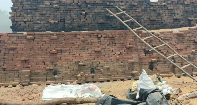 ସରଗାଡ ଅଞ୍ଚଳରେ ମାଳ ମାଳ ଇଟାଭାଟି,-ସାରଗାଡ ଜଙ୍ଗଲ ସେକ୍ସନ୍,ରାଜସ୍ବ ବିଭାଗ ଏବଂ ବିଦ୍ୟୁତ୍ ବିଭାଗ ନୀରବ