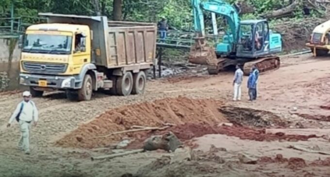 ସିମନବାଡ଼ି-ବୁଡ଼ାଗୁଡ଼ା ରାସ୍ତାରେ ସ୍ବାଭାବିକ ହେଲା ଭାରୀଯାନ ଚଳାଚଳ