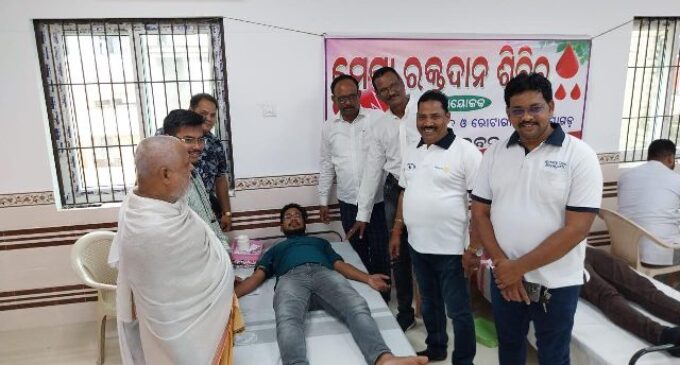 ସାମ୍ବାଦିକ ଭବନରେ ରକ୍ତଦାନ ଶିବିର, ୭୫ ୟୁନିଟ ସଂଗ୍ରହ ୫୦ ତମ ରକ୍ତଦାନ କଲେ ଜିଲ୍ଲା ପରିଷଦ ଅଧ୍ୟକ୍ଷ