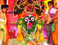 ରଥ ଉପରେ ଅଳଙ୍କାରରେ ସଜ୍ଜିତ ହେଲେ ଶ୍ରୀଜିଉ : ସୁନାବେଶ ଦେଖିବାକୁ ଶ୍ରଦ୍ଧାଳୁଙ୍କ ଭିଡ଼