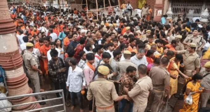 Stampede at Ausaneshwar Mahadev temple in UP’s Barabanki kills two, injures 30