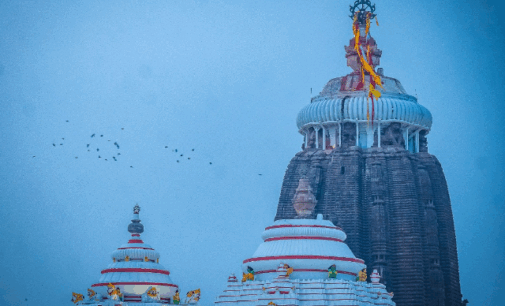 ଚଷମାରେ ହିଡେନ୍ କ୍ୟାମେରା ନେଇ ଶ୍ରୀମନ୍ଦିର ପ୍ରବେଶ; ସନ୍ଦେହ ହେବାରୁ ଧରିଲା ପୋଲିସ