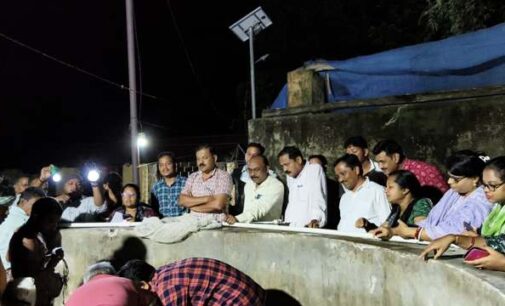 ଜିଲ୍ଲା ମତ୍ସ୍ୟ ଫାର୍ମ ଠାରେ ମାଛ ଜାଆଁଳ ପ୍ରଜନନ ପାଇଁ ଟିକା କରଣ କାର୍ଯ୍ୟକ୍ରମ ଅନୁଷ୍ଠିତ, ଯୋଗଦେଲେ ଜିଲ୍ଲାପାଳ