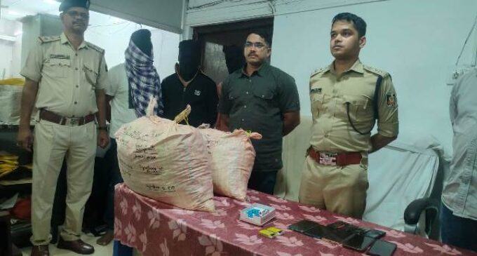 ପାଟ୍ରୋଲିଂ ଗଞ୍ଜେଇ, ବ୍ରାଉନ ସୁଗାର, ବାଇକ, ମୋବାଇଲ ଫୋନ ଜବତ : ତିନି ଅଭିଯୁକ୍ତ ଗିରଫ