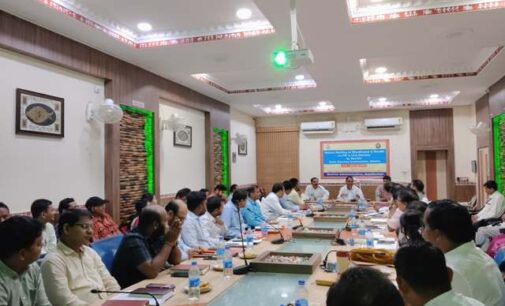 କନ୍ଧମାଳ ଜିଲ୍ଲାପାଳଙ୍କ କାର୍ଯ୍ୟାଳୟର ସଦ୍ ଭାବନା ସଭାଗୃହରେ ତ୍ରିସ୍ତରୀୟ ପଞ୍ଚାୟତରାଜ ନିର୍ବାଚନର ସମୀକ୍ଷା ବୈଠକ ଅନୁଷ୍ଠିତ