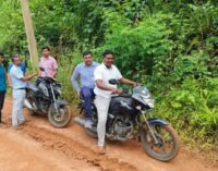 Rayagada CDO Akshay Khemundu wins hearts of Dongria Kondhs by surprise visit