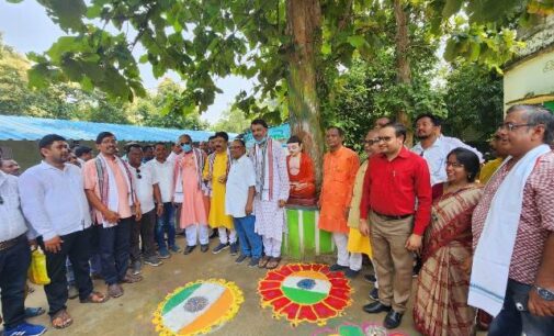 ଦହ୍ୟାରେ ଘରେ ଘରେ ତ୍ରିରଙ୍ଗା, ଘରେ ଘରେ ସ୍ୱଚ୍ଛତା କାର୍ଯ୍ୟକ୍ରମ ଅନୁଷ୍ଠିତ