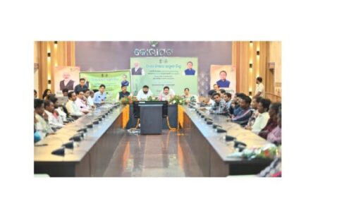 Koraput District gets silver medal at state-level Sampurnata Abhiyan felicitation ceremony in Bhubaneswar