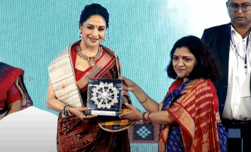 ମାଧୁରୀ ଦିକ୍ଷିତ ଓଡ଼ିଶା ହସ୍ତତନ୍ତର ବ୍ରାଣ୍ଡ୍ ଆମ୍ବାସଡର୍, ବିଶ୍ୱରେ କରିବେ ପ୍ରଚାର