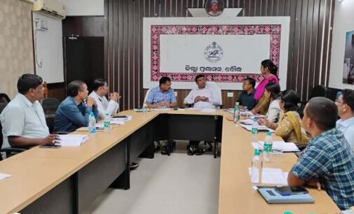 ଅଧିକ ରୁ ଅଧିକ ମାଛ ଚାଷ କରି ଚାଷୀଙ୍କୁ ପ୍ରୋତ୍ସାହିତ କରିବାକୁ ନିର୍ଦ୍ଦେଶ ଦେଲେ ଜିଲ୍ଲାପାଳ