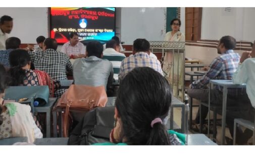 Retirement Felicitation Ceremony Held at Sarankul College