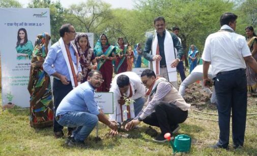 Jindal Foundation joins Ek Ped Maa Ke Naam 2.0; plants 75,000 + saplings