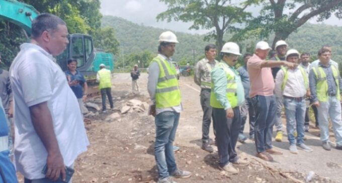 କଳିଙ୍ଗା ଘାଟିରେ ଭୂ-ସ୍ଖଳନ ଘଟଣା: ମରାମତି କାମ ପରିଦର୍ଶନ କଲେ କନ୍ଧମାଳ ଜିଲାପାଳ