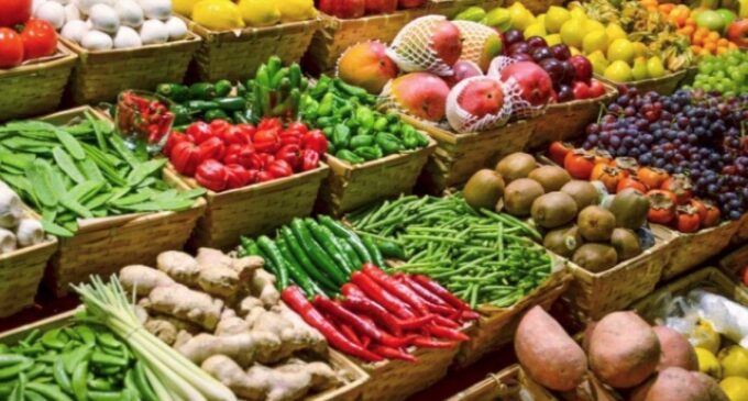 ଧାନ ଓ଼ ପରିବା ଚାଷୀ ଗଞ୍ଜେଇ ଚାଷ ପ୍ରତି ଆଗ୍ରହ : କାର୍ତ୍ତିକ ଆରମ୍ଭରୁ ହିଁ ପରିବା ଦର ଆକାଶ ଛୁଆଁ