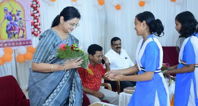 କ୍ଷେତ୍ରସ୍ତରୀୟ କଳା ଉତ୍ସବ,୫ ଜିଲ୍ଲାର ଛାତ୍ରଛାତ୍ରୀ ଦେଖାଇଲେ ପ୍ରତିଭା