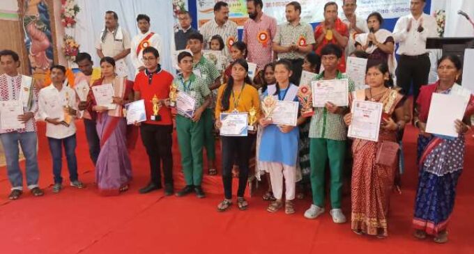 ଟାଉନହଲ ଠାରେ ମହାସମାରୋହ ରେ ଜିଲ୍ଲା ସ୍ତରୀୟ ଗାନ୍ଧୀ ଓ ଶାସ୍ତ୍ରୀ ଜୟନ୍ତୀ, ସ୍ୱଛ ଭାରତ ମିଶନ (ସ୍ୱଛତା ହିଁ ସେବା, ସ୍ୱଚ୍ଛ ଉତ୍ସବ, ସ୍ୱଚ୍ଛ ଭାରତ ଦିବସ ପାଳନ ସମାରୋହ ଅନୁଷ୍ଠିତ