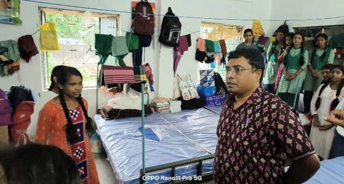 କଣ୍ଟାମାଳ ବ୍ଲକ ଗସ୍ତରେ ଜିଲ୍ଲାପାଳ, ବିଭିନ୍ନ ଶିକ୍ଷାନୁଷ୍ଠାନ ଓ ଚିଲିଂ ପ୍ଲାଣ୍ଟ କଲେ ପରିଦର୍ଶନ