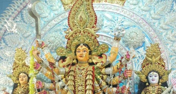 ଆଜି ମହାମାୟାଙ୍କ ବିଜୟାଦଶମୀ : ମା’ଙ୍କୁ ଦର୍ଶନ କରିବା ପାଇଁ ମଣ୍ଡପରେ ଭିଡ଼