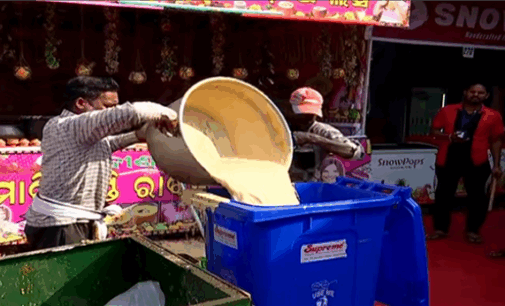 ଆକ୍ସନରେ ଖାଦ୍ୟ ସୁରକ୍ଷା ୟୁନିଟ୍, ବାଲିଯାତ୍ରାର ବିଭିନ୍ନ ଷ୍ଟଲରେ ରେଡ୍