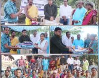 ଗଜପତି: ପେକଟ ଓ ଲିମରସିଙ୍ଗି ଗ୍ରାମରେ ବନ୍ୟା-ବାତ୍ୟା ପ୍ରଭାବିତ ପରିବାର ମାନଙ୍କ ପାଇଁ ସିସିଡି ଓ ଲିନସି, ଫାଉଣ୍ଡେସନ୍‌ର ରାହାତ ସାହାଯ୍ୟ ବିତରଣ କାର୍ଯ୍ୟକ୍ରମ ଅନୁଷ୍ଠିତ