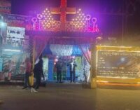 ପ୍ରଭୁ ଯିଶୁଙ୍କ ଧରାବତରଣ, ଉତ୍ସବମୁଖର ସମଗ୍ର ଚର୍ଚ୍ଚ ପରିସର