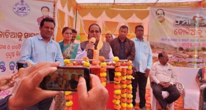 Odisha minister Krushna Patra assures PDS rice for all families in border Kotia villages