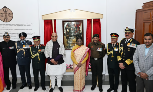 President Murmu inaugurates portraits of 21 Param Vir Chakra awardees at Rashtrapati Bhavan