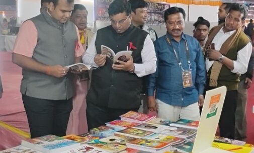 ବିଂଶତମ ବୌଦ୍ଧ ପୁସ୍ତକମେଳା ଉଦଘାଟିତ : ପୁରୁଣାକଟକ ମା ଭୈରବୀଙ୍କ ପୀଠରୁ ଆସିଲା ଆଜ୍ଞାମାଳ ଓ ଦିବ୍ୟଜ୍ୟୋତି