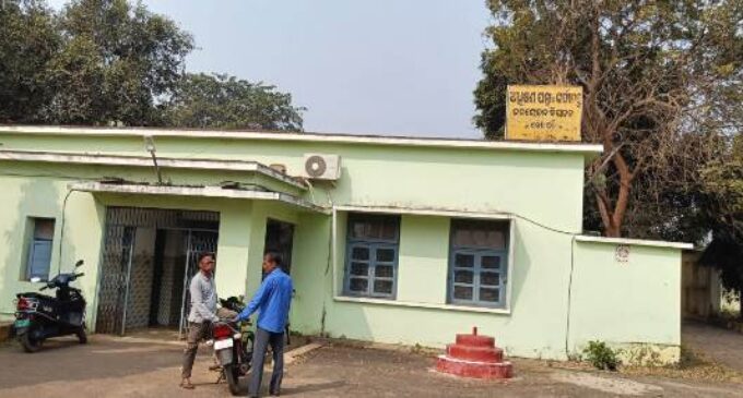 ଖୋର୍ଦ୍ଧା ଜଳ ସେଚନ ବିଭାଜନରେ କାର୍ଯ୍ୟକାରୀ ହେଉନି ରାଜ୍ୟ ସରକାରଙ୍କର ବଦଳି ନୀତି, ସ୍ୱଚ୍ଛତା ନେଇ ଉଠିଛି ପ୍ରଶ୍ନବାଚୀ ?