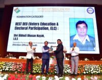 ୧୬ତମ ଜାତୀୟ ମତଦାତା ଦିବସ ଅବସରରେ ବୌଦ୍ଧ ଜିଲ୍ଲାପାଳଙ୍କୁ ଶ୍ରେଷ୍ଠ DEO ଭାବେ ସମ୍ମାନିତ