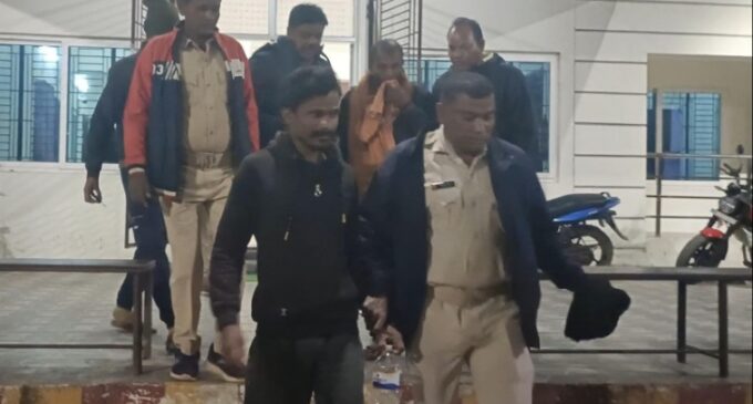 Two arrested in Odisha’s Balangir for cheating poultry firm