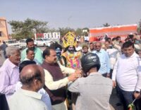 ସଡକ ସୁରକ୍ଷା ମାସ ଅବସରରେ ସଚେତନତା ରଥ ଏବଂ ପଦଯାତ୍ରାର ଶୁଭାରମ୍ଭ