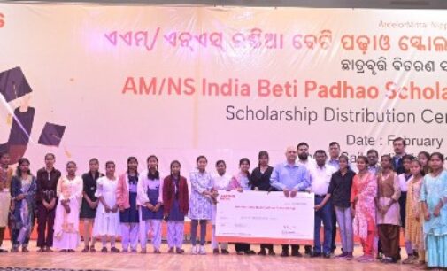 AM/NS India awards Beti Padhao Scholarships to 97 girl students from Kendujhar