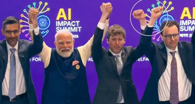 Awkward. OpenAI’s Sam Altman, Anthropic’s Dario Amodei skip unity hand-raise