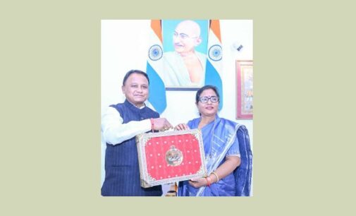 Odisha CM announces Rs 1 lakh incentive for girls from weaker sections pursuing graduation