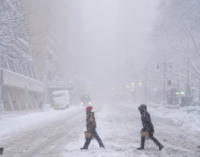 US braces for bomb cyclone, 10,000 flights cancelled, blizzard warnings in place