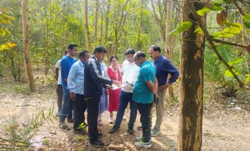 ବୌଦ୍ଧ ମୁନିସିପାଲିଟିରେ ସାମିଲ ହେବାକୁ ଥିବା ମୁର୍ଶୁଣ୍ଢ ପଞ୍ଚାୟତର ବିଭିନ୍ନ ଗ୍ରାମ ପରିଦର୍ଶନ କଲେ ଜିଲ୍ଲାପାଳ