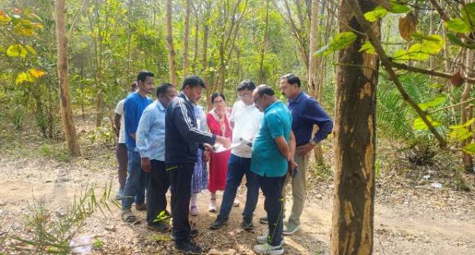 ବୌଦ୍ଧ ମୁନିସିପାଲିଟିରେ ସାମିଲ ହେବାକୁ ଥିବା ମୁର୍ଶୁଣ୍ଢ ପଞ୍ଚାୟତର ବିଭିନ୍ନ ଗ୍ରାମ ପରିଦର୍ଶନ କଲେ ଜିଲ୍ଲାପାଳ